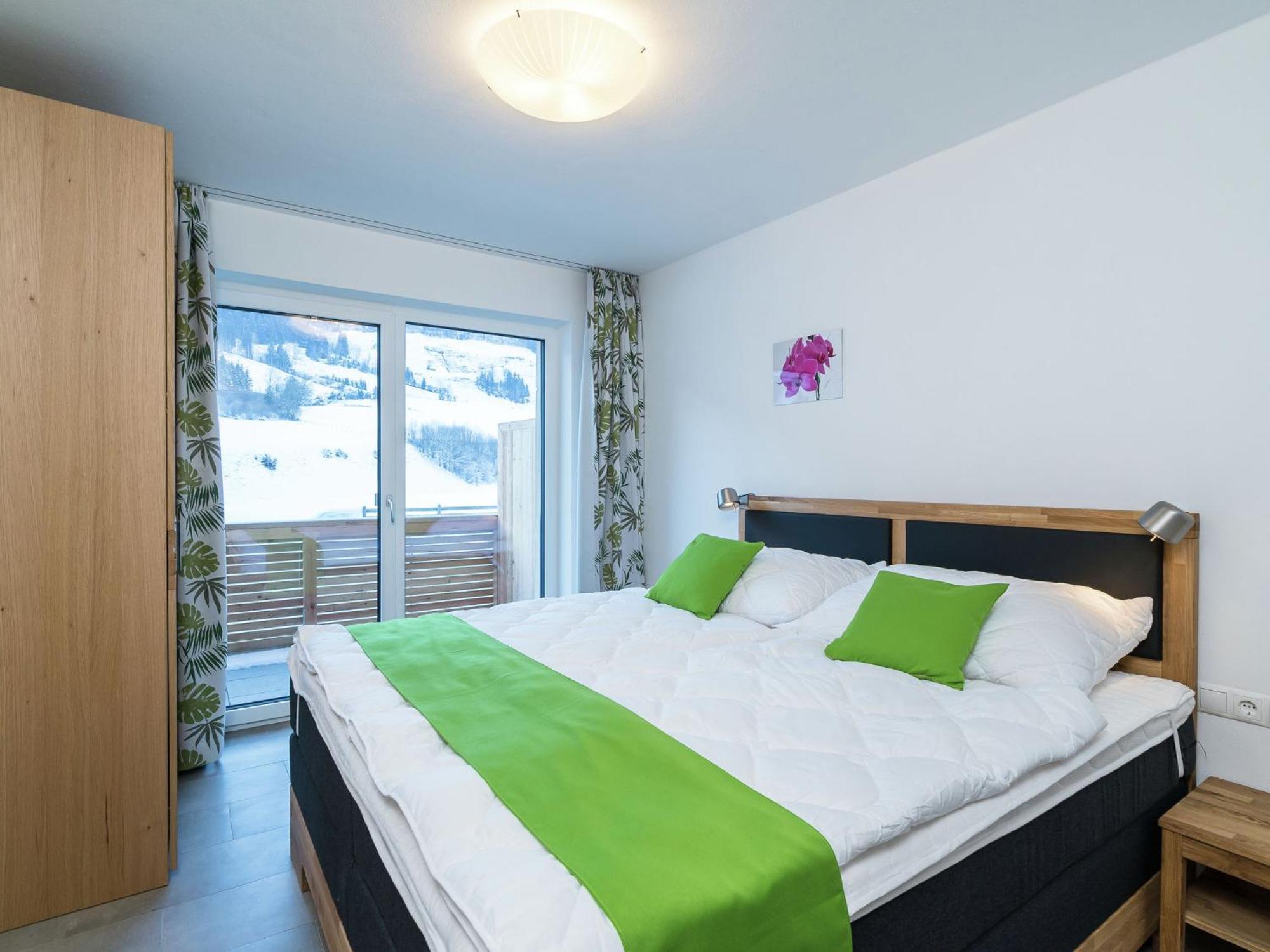 Modern Holiday Home In Leogang With Private Sauna Екстер'єр фото