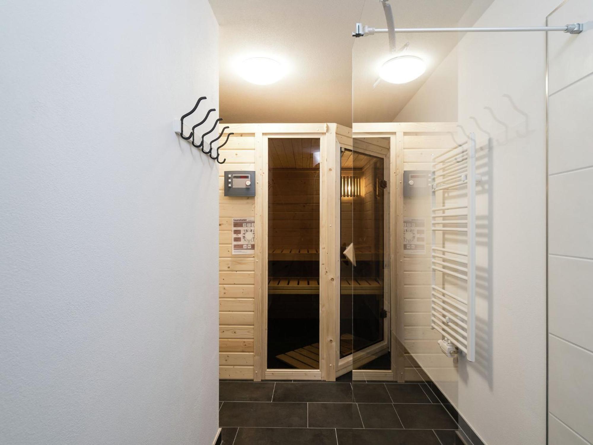 Modern Holiday Home In Leogang With Private Sauna Екстер'єр фото